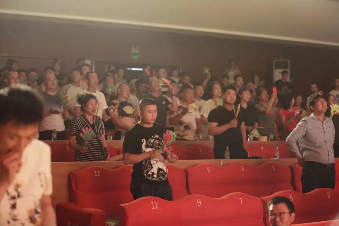 如何优雅地拒绝别人借钱？游戏画面