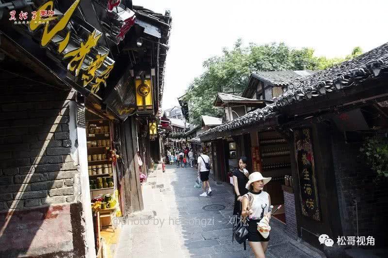 应急管理部部长王祥喜赶赴江西新余指导火灾救援处置
