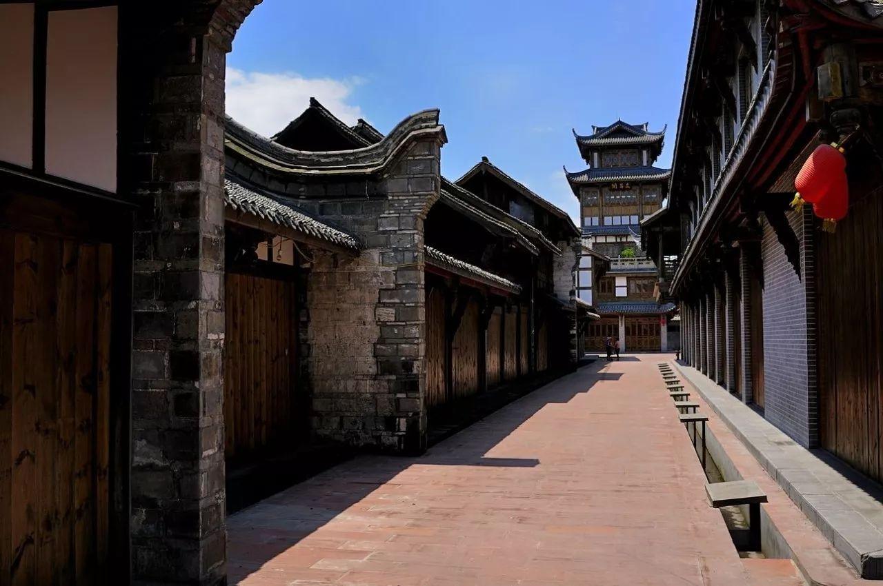 旅顺口区外贸学院外人能不能参观?-专业问答网站
